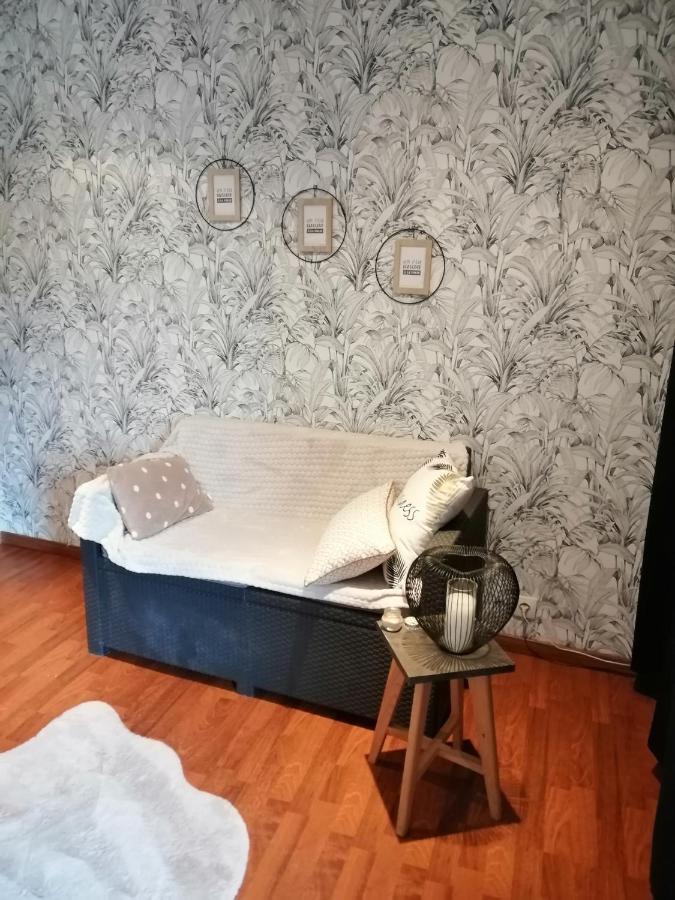 Les Bichettes Bed & Breakfast Mortagne-sur-Sevre ภายนอก รูปภาพ