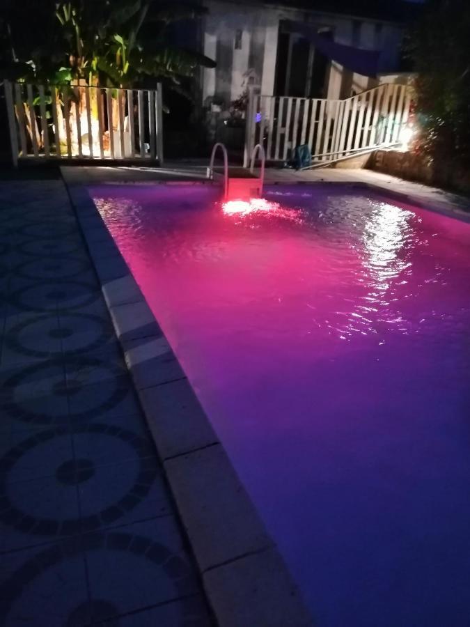 Les Bichettes Bed & Breakfast Mortagne-sur-Sevre ภายนอก รูปภาพ